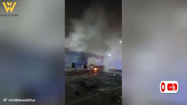Violent explosion rocks Jebel Ali port in the UAE смотреть онлайн