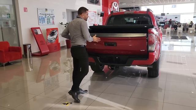 NUEVA TOYOTA TACOMA EDICIÓN ESPECIAL 2023 | SE DESPIDE LA TERCER GENERACIÓN DE ESTA EXITOSA PICK UP смотреть онлайн