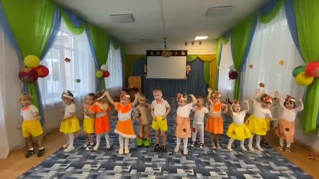 Песня - Птички наши улетают. Младшая гр. смотреть онлайн