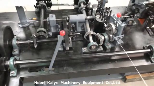 (CS-A)Автоматическая машина для производства колючей сетки из оцинкованной проволоки смотреть онлайн