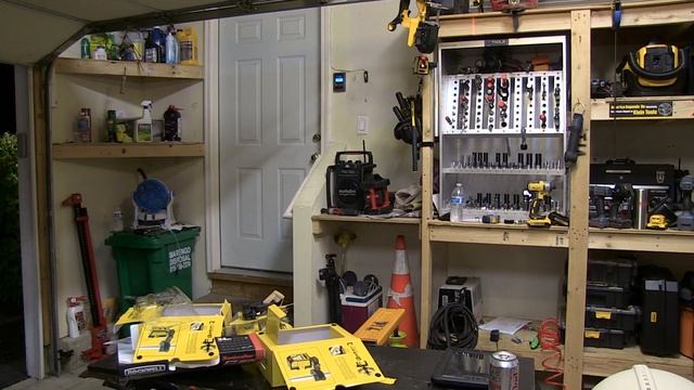 New Laser Levels From Stanley Tools смотреть онлайн