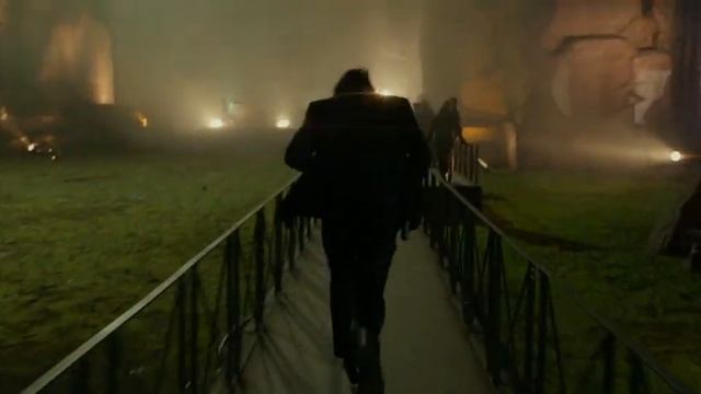 Джон убегает после смерти сестры Сантино - Джон Уик 2 (2017) смотреть онлайн