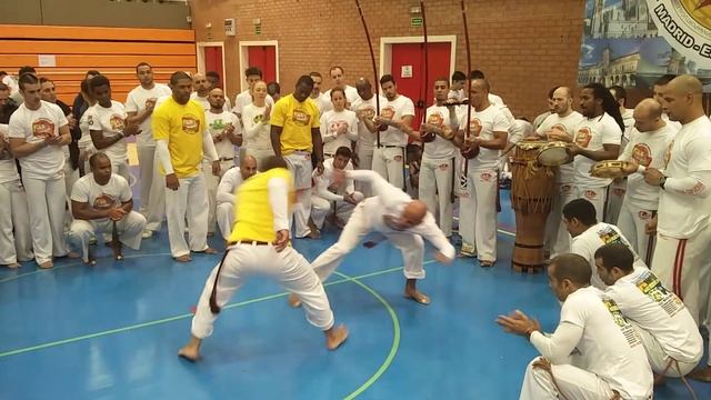 Abadá Capoeira XII Jogos Ibéricos 2016 Madrid Roda Profesores 04 смотреть онлайн