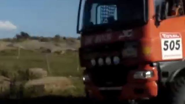 Camiones en el Dakar смотреть онлайн
