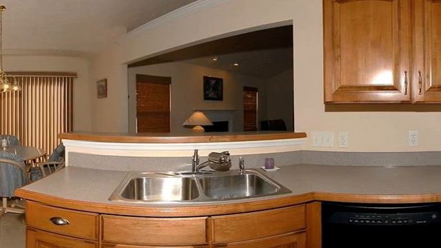 6237 White Oak Way, Huber Hts, OH Nancy Farkas смотреть онлайн