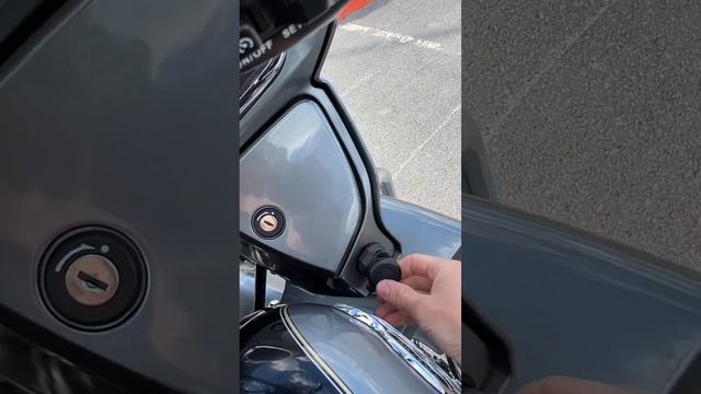 Мотоцикл Kawasaki VN1700 Vulcan Voyager, (Кавасаки вулкан ВН 1700 вояджер) смотреть онлайн