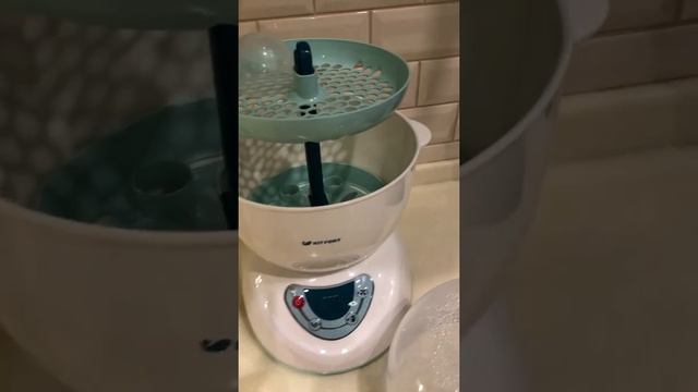 Лучший стерилизатор бутылочек 2 в 1! Обзор электрического стерилизатора Kitfort KT-2312 смотреть онлайн