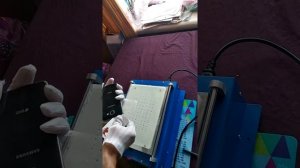 Как снять заднюю крышку Samsung