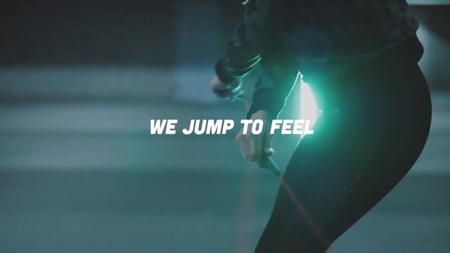 There is a new cardio on the gym floor! смотреть онлайн