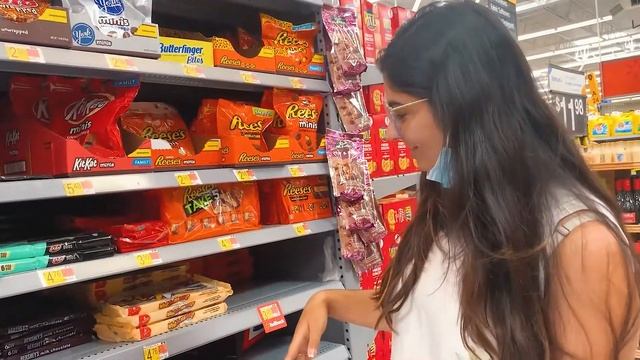 Doces e refrigerantes no Walmart dos Estados Unidos смотреть онлайн