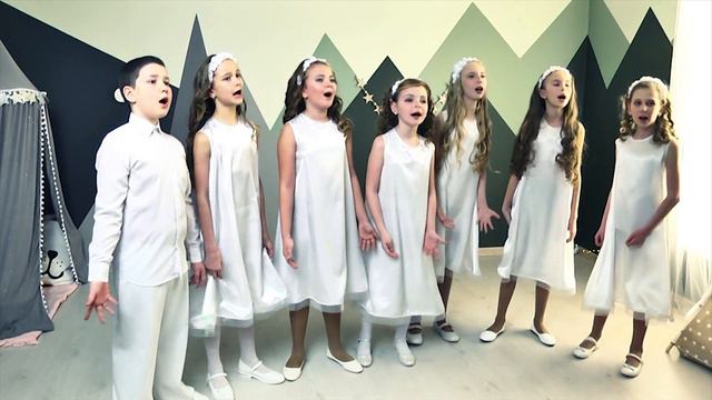 Мама. Муз. Н.Кошелевой, сл. Н.Зименковой, исп. ансамбль "Зарята" смотреть онлайн