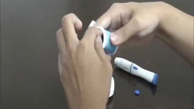 eBsensor - современный глюкометр с доступными тест-полосками. Инструкция по использованию. смотреть онлайн