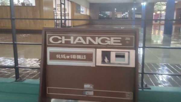 Где я была на встрече/красивая плаза River Front Amsterdam/симпатичное кафе