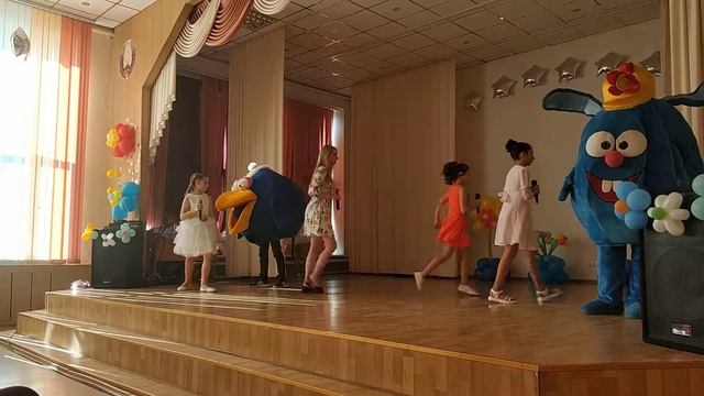 Эй, мальчишки и девчонки смотреть онлайн