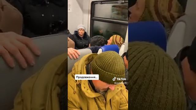 Надежда Барвинок, Мать погибшего Героя рассказывает, что рф, оказывается, пришла ее спасать... смотреть онлайн