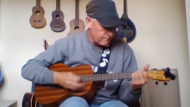 Easy Beginner Baritone Ukulele tutorial --- Lesson 5 of 6, D4th G3rd B2nd E1st, series2 смотреть онлайн