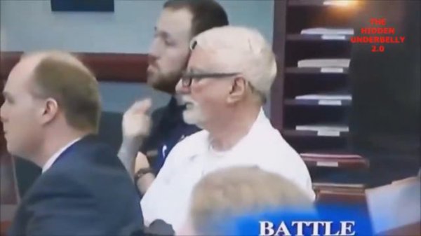 Женщина рептилоид  на Fox News Live