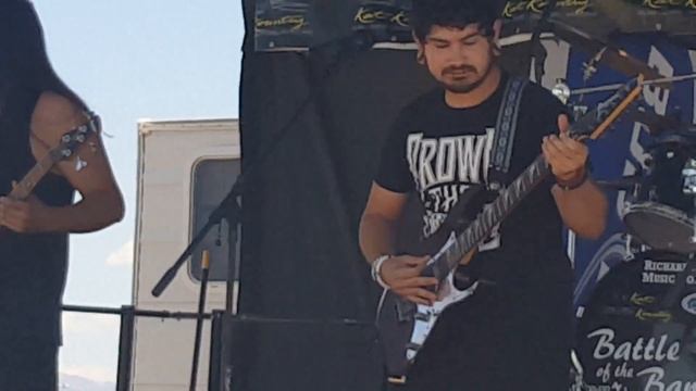 to kill a sunrise.. battle of the bands 2016 safford
4 смотреть онлайн