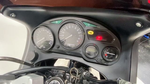 SUZUKI GSX750F 2000 28K WALK AROUND смотреть онлайн