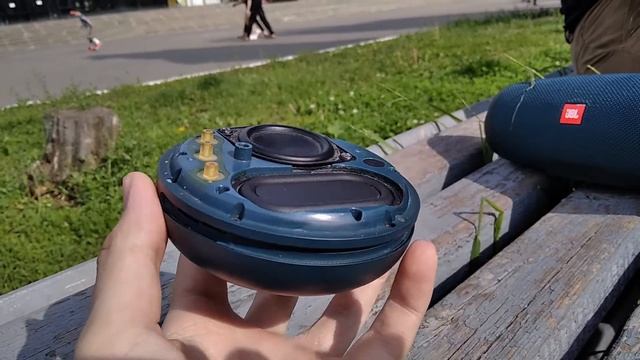 Bass Test broken JBL Clip 3 смотреть онлайн