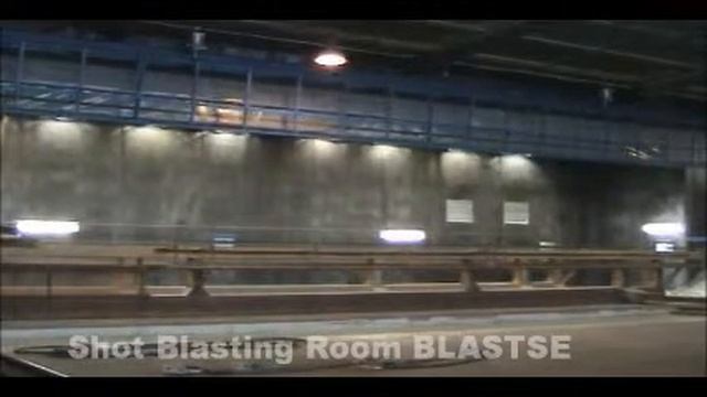ВИДЕО – боковой мягкой подъемной стены дробеструйной камеры BLASTSE для очистки ж/д транспорта. смотреть онлайн