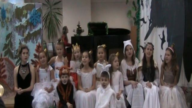 отрывок из спектакля Дикие Лебеди смотреть онлайн