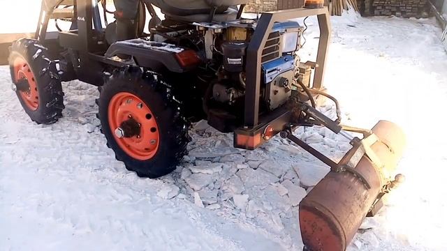 Ледокол из минипогрузчика или как ускорить приход весны смотреть онлайн