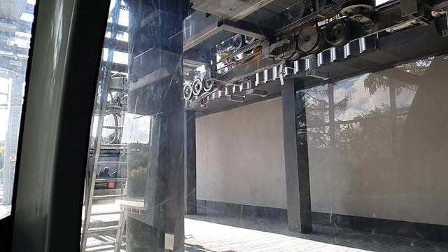 Кузнец из деревни спас дочь миллионера, когда парень получил благодарность, все оцепенели… смотреть онлайн