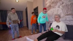 ВЛАД А4 ослеп