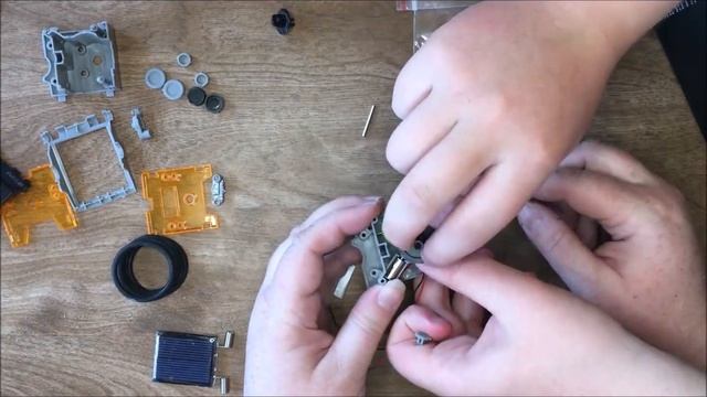 Solar Powered Robot Assembly step by step instructions STEM activity смотреть онлайн