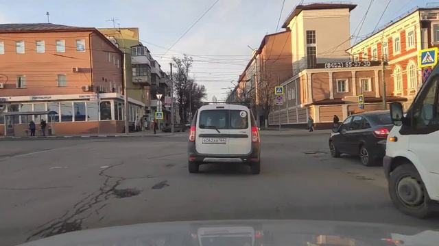 Улицы Саратова во время карантина. 7 апреля смотреть онлайн