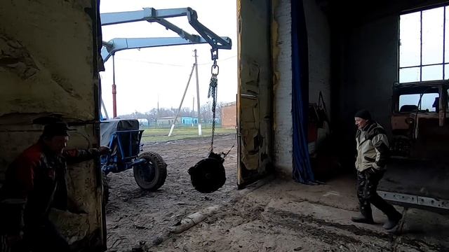 Одна голова хорошо, а три лучше! Очередная попытка запустить 35 - ку, после ремонта! смотреть онлайн