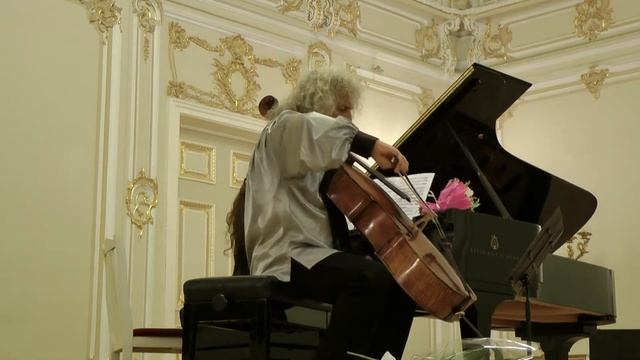 Rodion Shchedrin. In Imitation of Albeniz. Mishca Maisky. смотреть онлайн