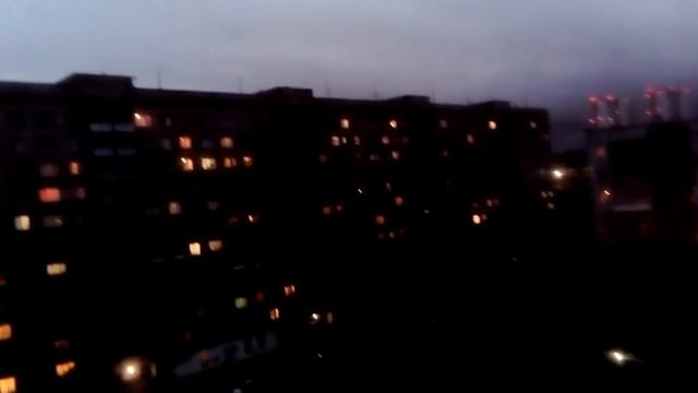 Ух какая чёрная туча аж жуть смотреть онлайн