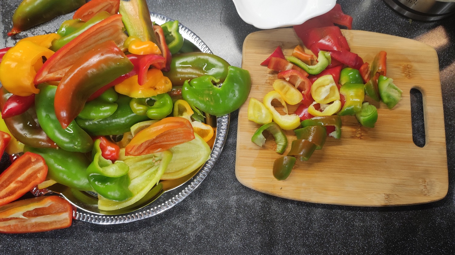 Вкусный лучо из времен СССР, бабушкин рецепт лечо, которому уже 30 лет смотреть онлайн