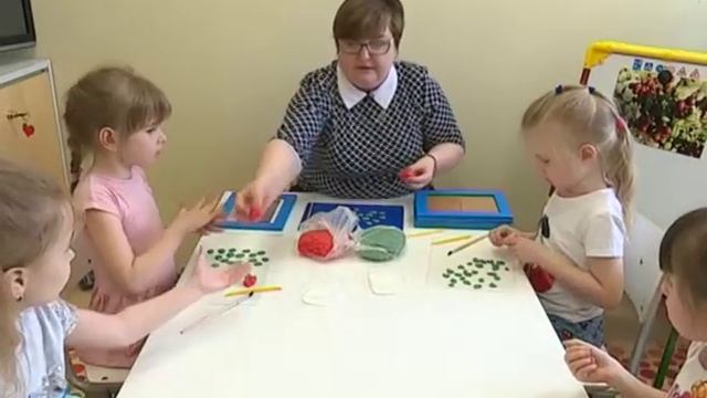 «Женские секреты»: лепка из теста 12+ смотреть онлайн
