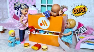 ОБМАНУЛИ! ИГРУШЕК НЕТ И ТОЧКА! Катя и Макс веселая семейка! Смешные куклы БАРБИ истории Даринелка ТВ