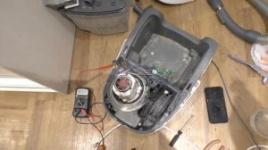 Пылесос Zelmer aquawelt 1600w не включается. Разборка. Диагностика. Ремонт.