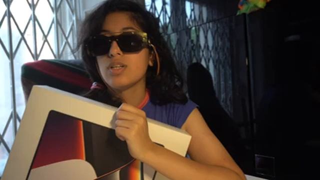 Macbook Pro 14Inch With Notch M1 Pro Unboxing - Compared to Macbook Pro 2012-16inch-$arah S.A.S Sho смотреть онлайн