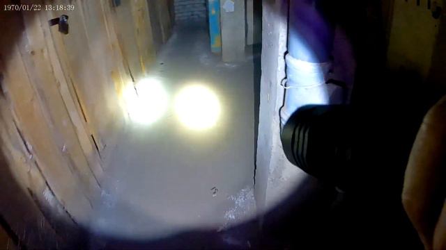 Фонарь Convoy C8+ Vs Convoy M21A