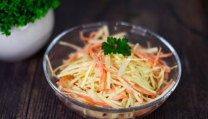 Салат КОУЛ СЛОУ.  Вкусный, легкий и полезный салатик! Секрет в заправке?