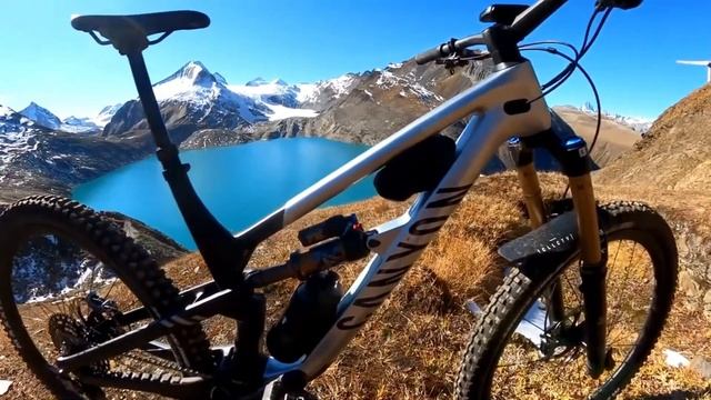 Canyon Spectral CFR 2022 смотреть онлайн