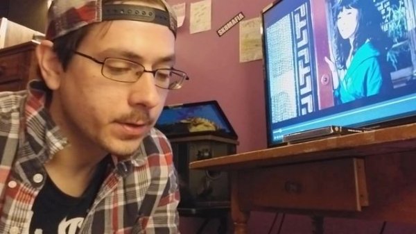 In boxing the SONY Blu-Ray/ Disc Player BDP-S3700