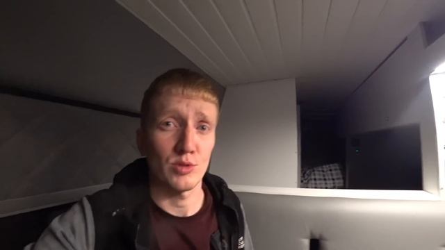 Первая ночь в самодельном автодоме в -14 | Прыжки в Туимский провал #VANLIFE смотреть онлайн