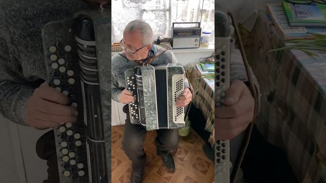 Big Rare Russian button accordion MOSCOW, 100 bass, Bayan, Button accordion, Bayan Moscow смотреть онлайн