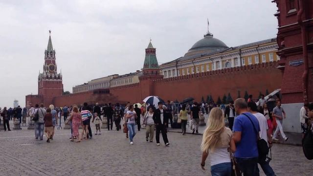 Москва, Красная площадь июль 2103 смотреть онлайн
