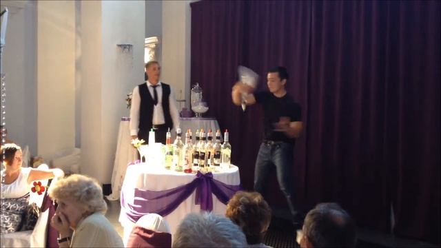 Бармен шоу на свадьбе в "Арт клубе Чайковский" 18/07/13 смотреть онлайн