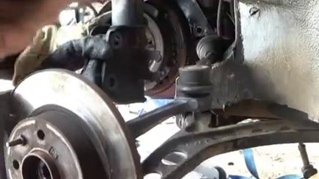 Cambiar cremallera de dirección смотреть онлайн