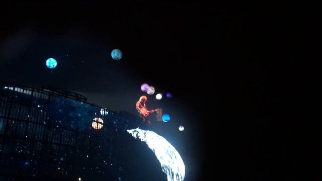 Queen - Brian May - Dvorak New World Symphony смотреть онлайн