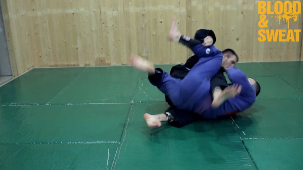 Школа БДД. Урок 39. Флауэр свип смотреть онлайн